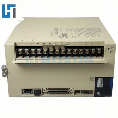 SGD7S-180A00A Yaskawa Servo Drive New Original  Plc Programming Controller Module