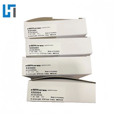 KB5004 IFM Capacitive Switch New Original  Plc Programming Controller Module