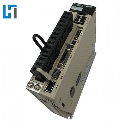 SGDV-1R6A11B Yaskawa Drive New Original  Plc Programming Controller Module